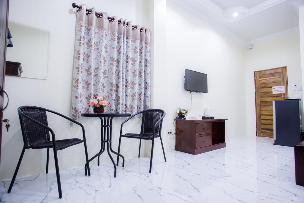Reun Pon Aek Hotel Chiang Rai Ngoại thất bức ảnh