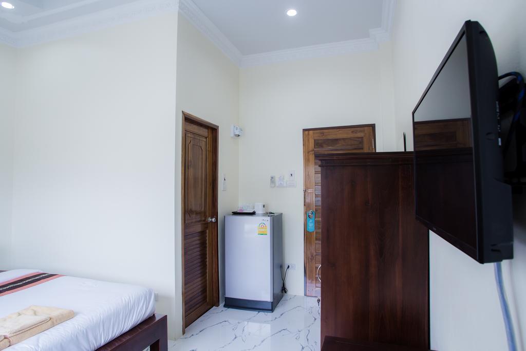 Reun Pon Aek Hotel Chiang Rai Ngoại thất bức ảnh